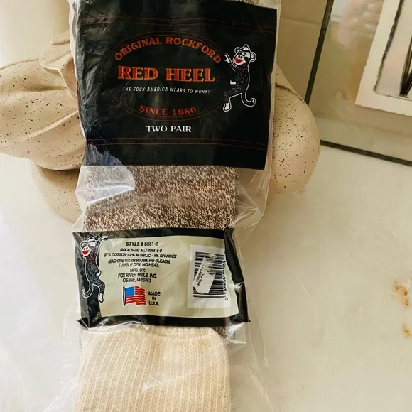 Sock monkey kit - Picture 2 of 5